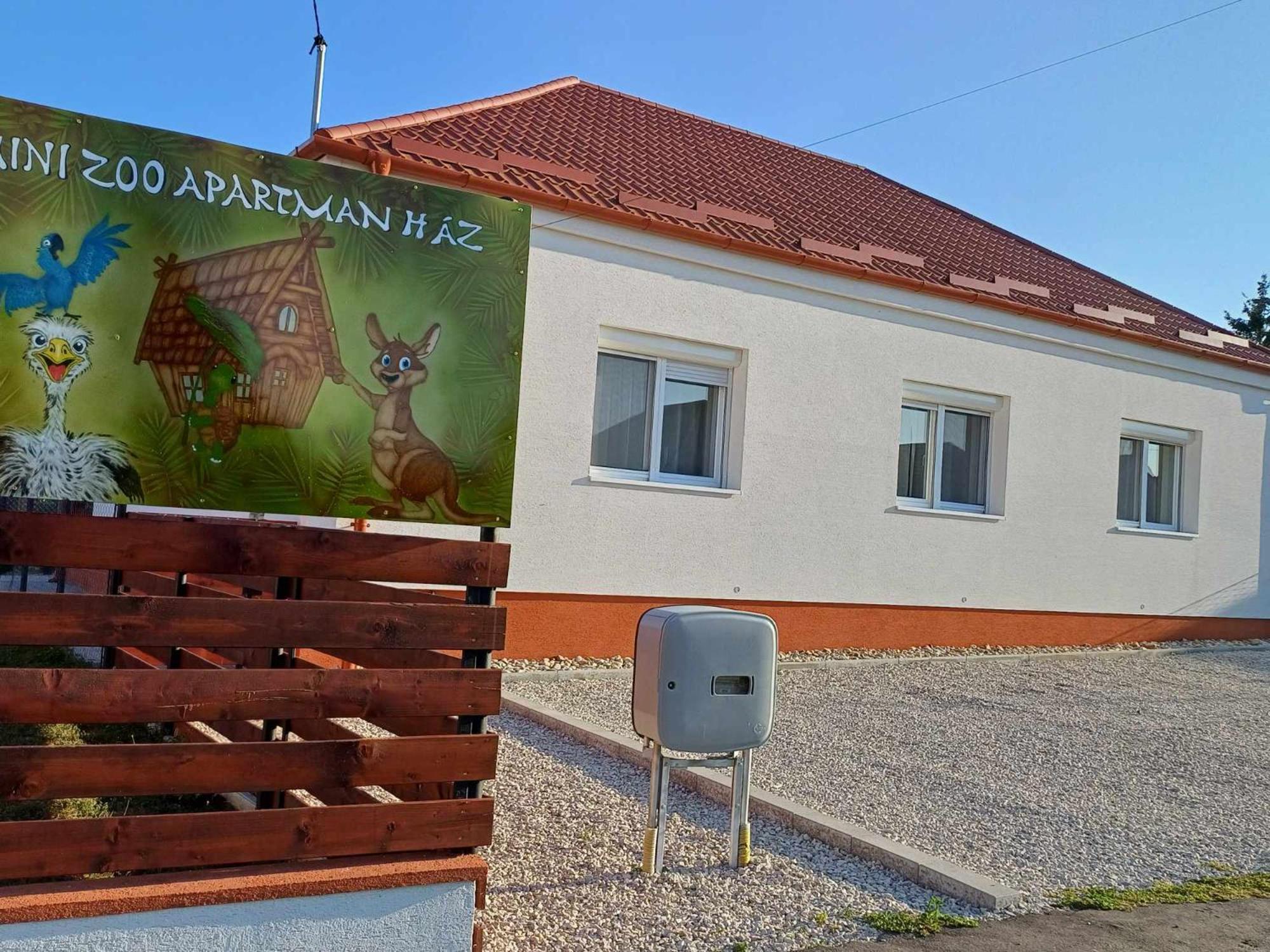 Mini Zoo Apartman Nagykanizsa Extérieur photo