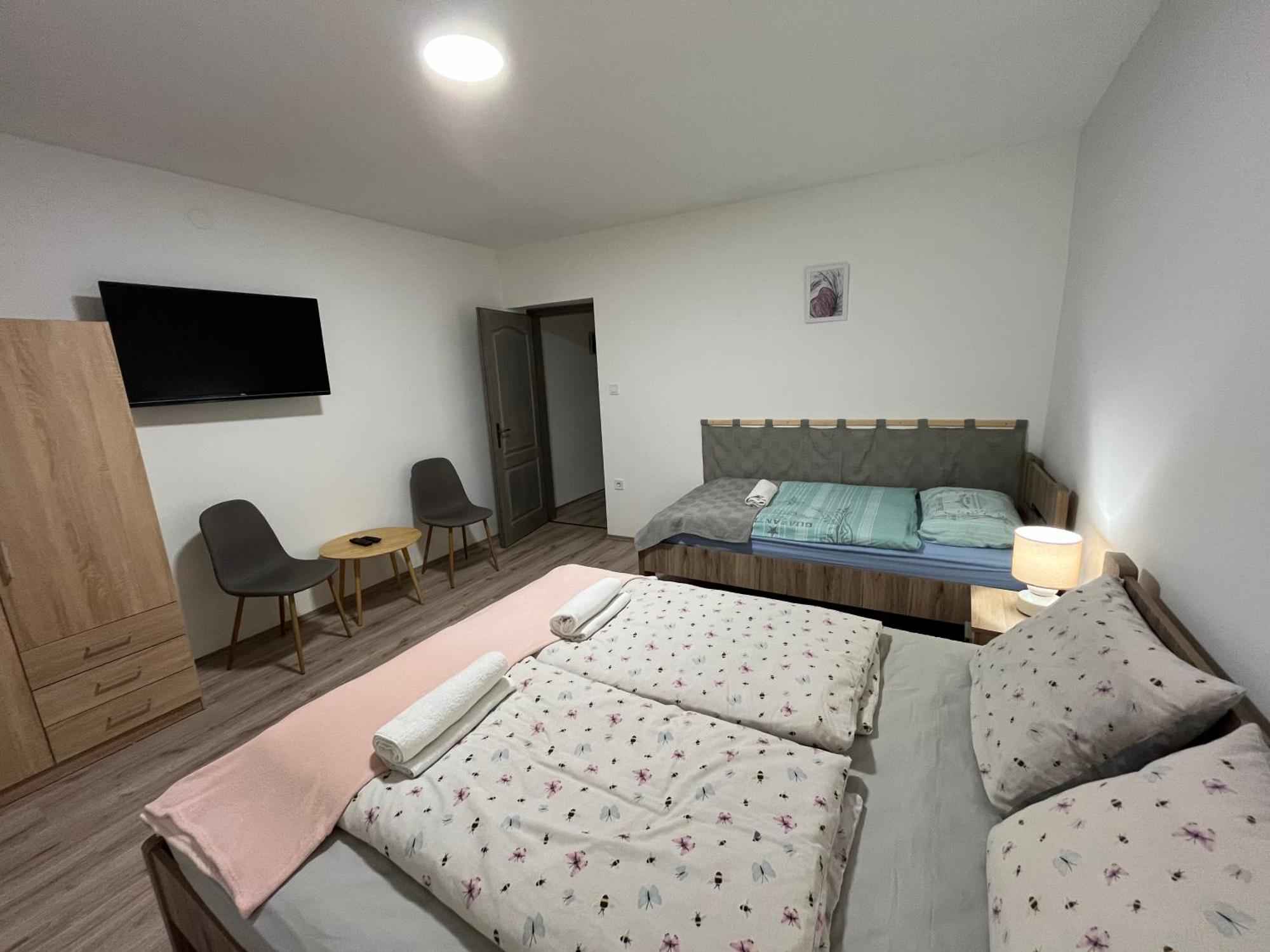 Mini Zoo Apartman Nagykanizsa Extérieur photo